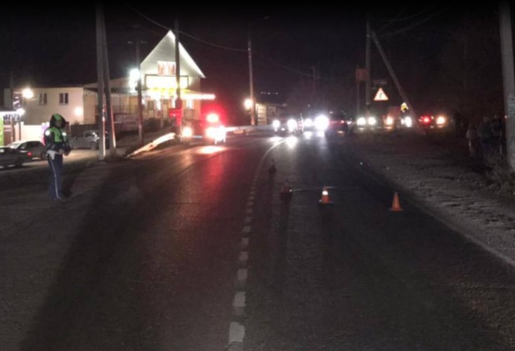 11-летний мальчик попал под колёса автомобиля под Иркутском