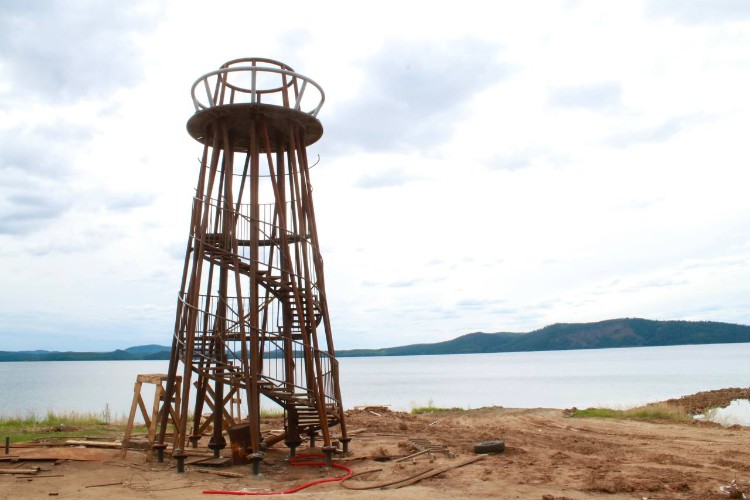 Сроки сдачи набережной «Свет маяка» в Усть-Илимске под угрозой из-за непогоды