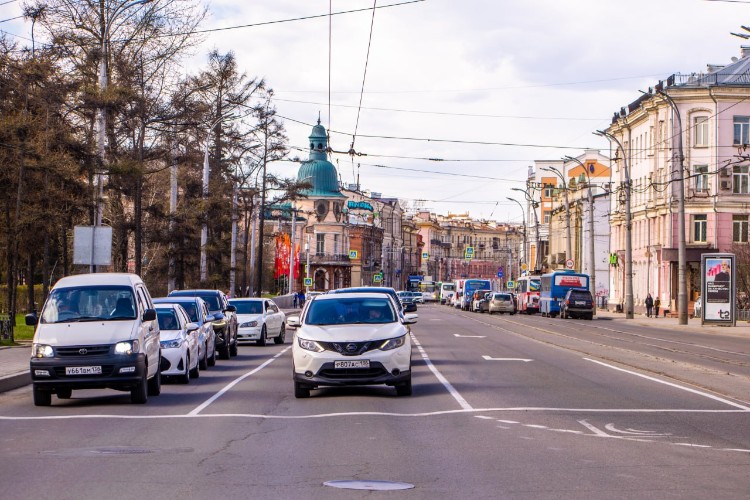 Машины с пробегом подешевели на рекордные 4,2% в Приангарье