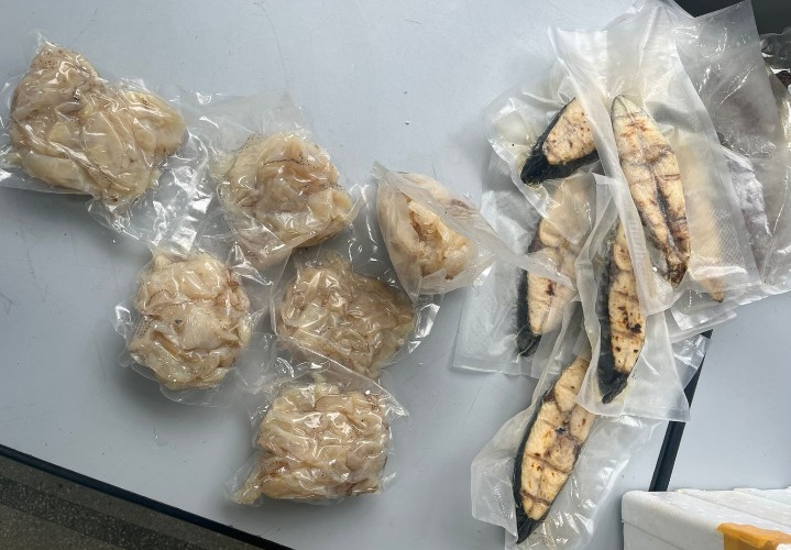 «Анонимное» мясо медуз пытался провезти в Иркутск авиапассажир из Вьетнама