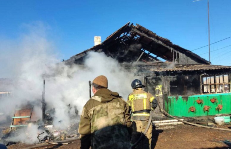 Человек погиб на пожаре в Зиме
