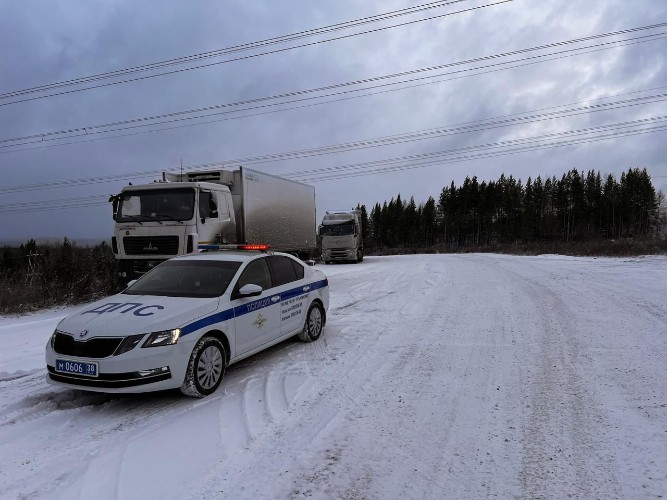 Дорогу «Братск — Усть-Илимск» закрыли для автобусов и грузовиков из-за гололёда