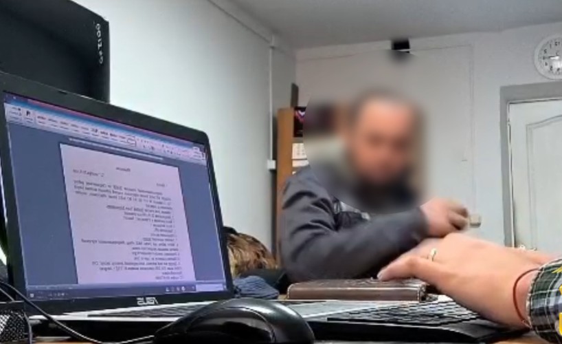 Избежать депортации за 12 тыс. рублей пытался иностранец в Иркутске