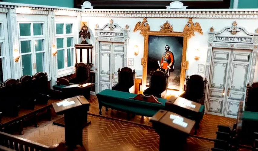Миниатюра зала заседаний XIX века появилась в музее истории суда Приангарья