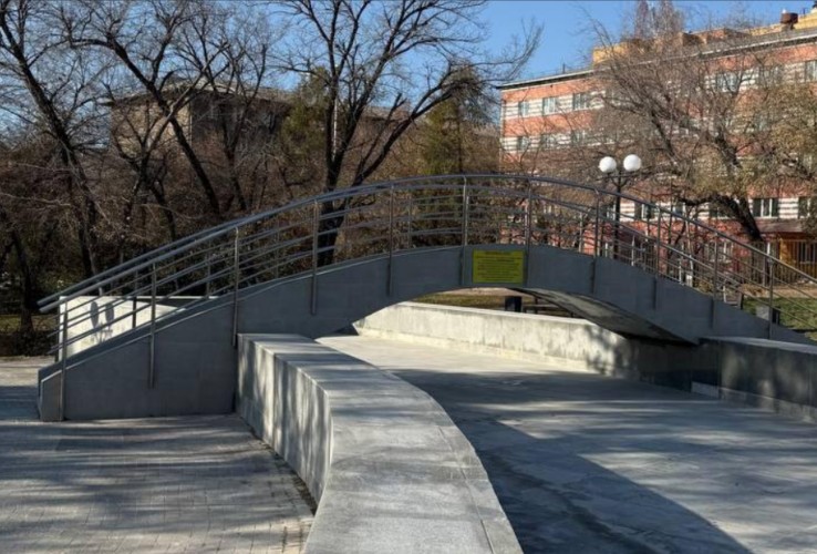 Фонтан отремонтировали на бульваре Постышева в Иркутске