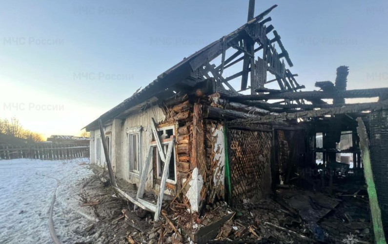 Ребёнка спасли пожарные в посёлке Юрты под Тайшетом