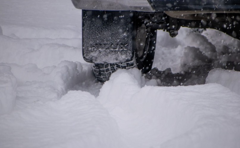Движение фур и автобусов ограничено из-за непогоды на трассе «Сибирь» в Тайшетском районе