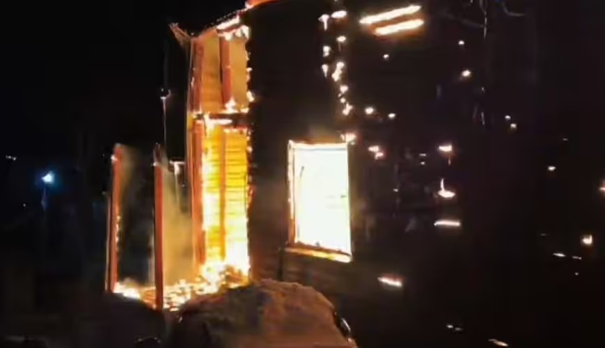 Восемь человек погибли на пожарах в Приангарье за месяц