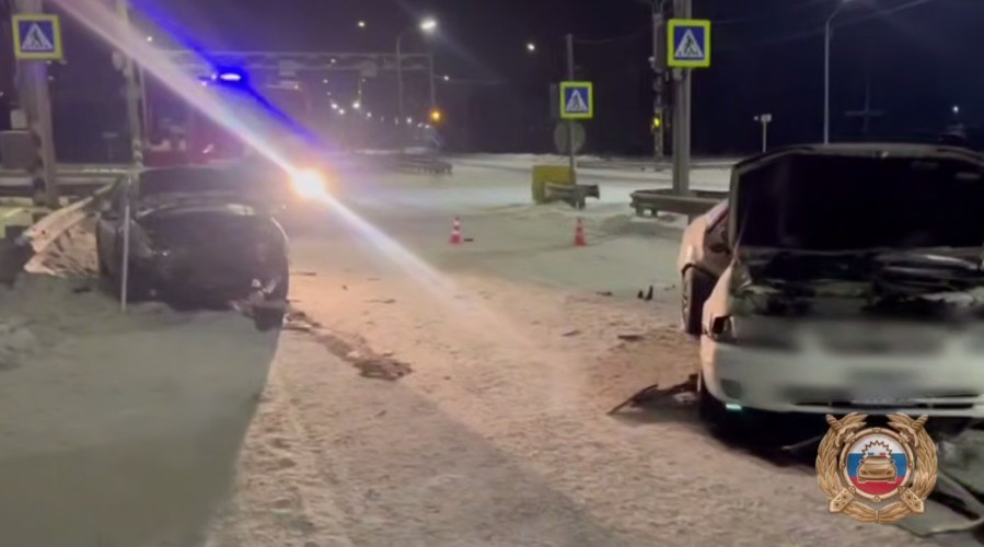 Два человека погибли в ДТП на перекрёстке в Братске