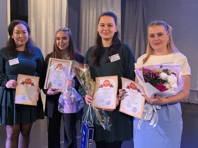 В Ангарске четыре педагога удостоены гран-при конкурса «Педагогический дебют»