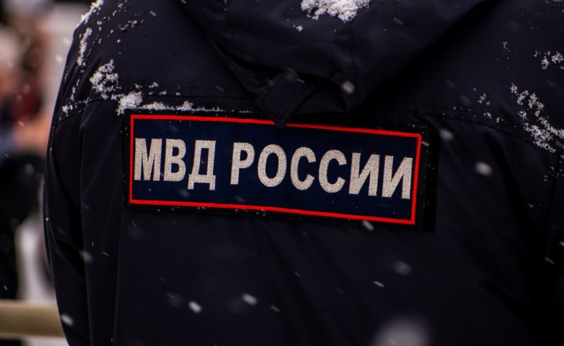 Двух иностранцев депортируют после рейдов в Братске