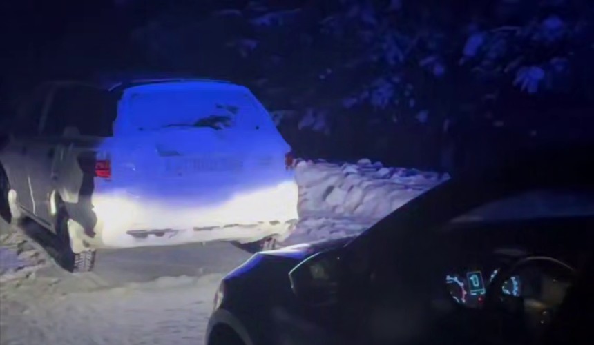 Браконьеры с оружием пойманы на Голоустненском тракте