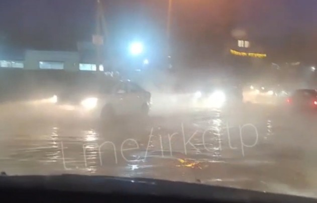 43 дома остались без воды в Иркутске из-за коммунальной аварии