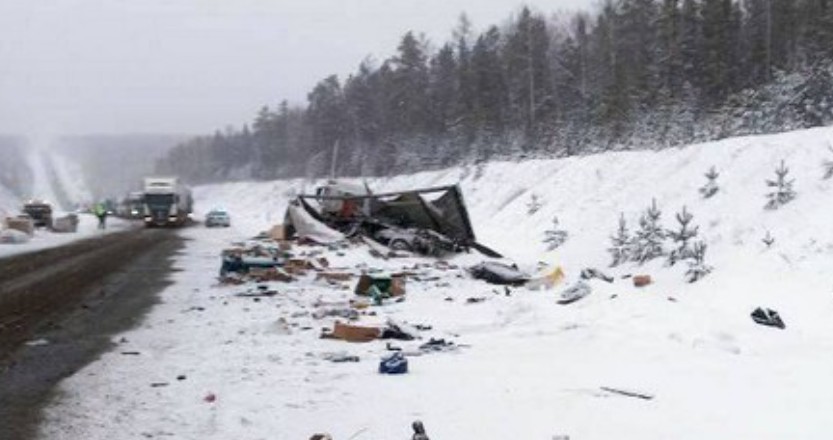 Два большегруза столкнулись на трассе «Сибирь» под Тайшетом