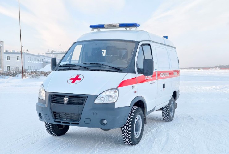 Новую машину скорой помощи приобрёл аэропорт Братска