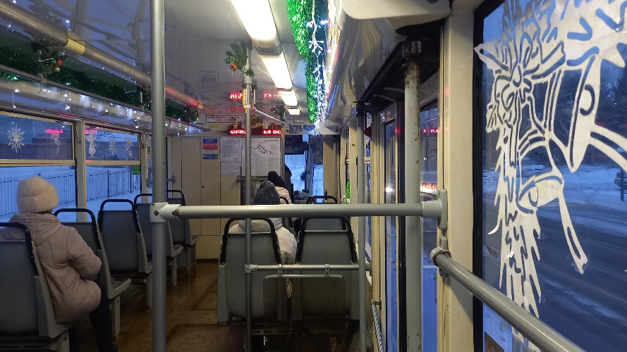 Работу общественного транспорта Иркутска 31 декабря продлят  до полуночи