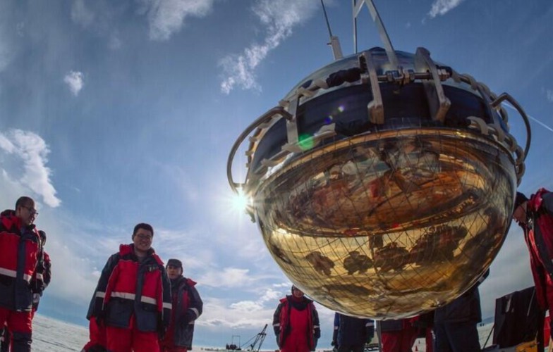 Китайские учёные планируют создать на Байкале крупнейший в мире нейтринный телескоп