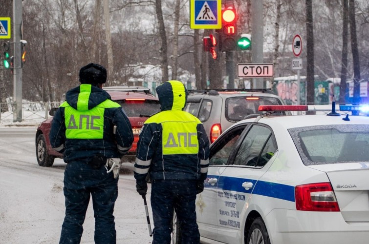 Штраф за перевозку детей без автокресла вырастет в Приангарье до 5 тыс. рублей