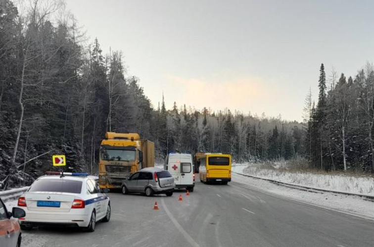 39 человек, включая 9 детей, пострадали за неделю в ДТП в Иркутской области