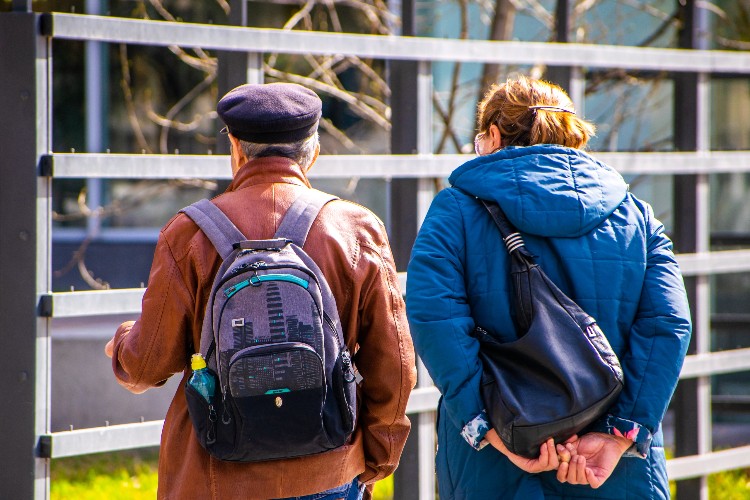 Выучить китайский язык, записаться на йогу и курсы актёрского мастерства могут пенсионеры Иркутска