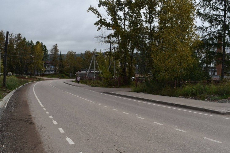 Почти 60 км автодорог обновили за год в Иркутской области