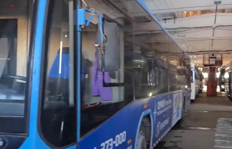 Троллейбусы в Братске не выдерживают морозов