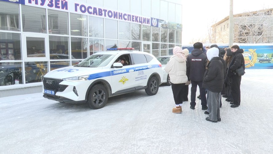 Студенты Иркутска познакомились с работой Госавтоинспекции