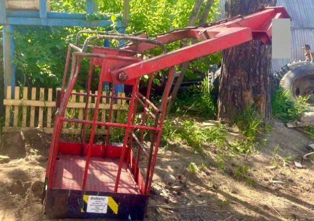 В Шелехове будут судить тракториста за гибель двух рабочих