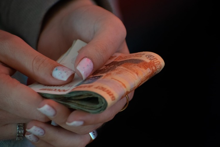 Свыше 40 социальных выплат в Приангарье вырастут на 5,6% с 1 февраля