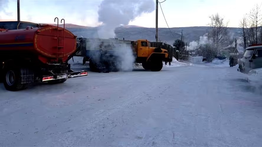 Замерзающим после коммунальной аварии жителям Бодайбо выплатят по 15 тыс. рублей