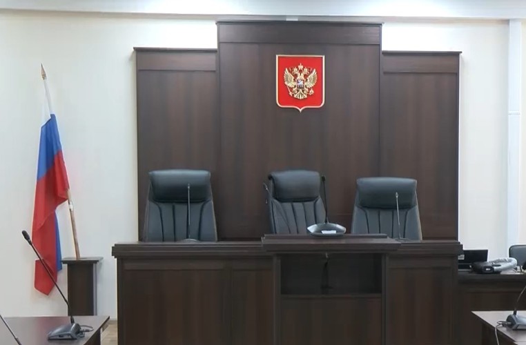 Жительница Иркутска украла 2,4 млн рублей у родителей погибшего военного