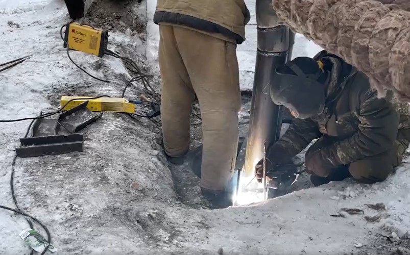 12 зданий подключили к теплу после аварии на водоводе в Бодайбо