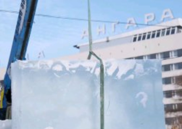 Ледовая «Открытка дружбы» с бабром и пандой появится на площади Кирова в Иркутске