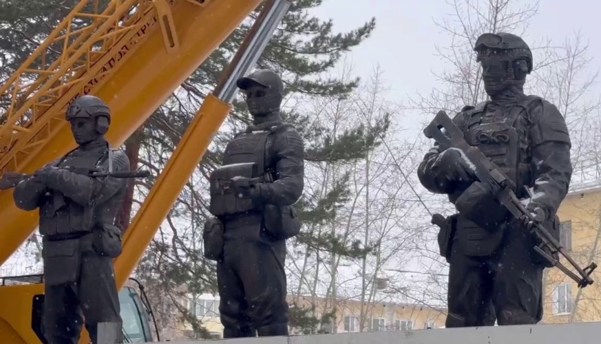 Второй памятник воинам-героям готовят к открытию в Братске