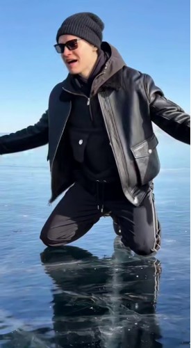 SHAMAN объяснил иркутянам, что он делал на льду Байкала