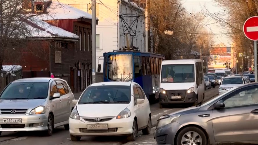 В Иркутске автомобилистов судят за блокировку трамваев