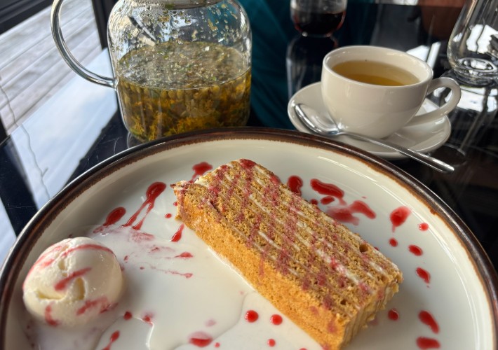 Жители Иркутска в среднем стали получать 110 тыс. рублей и чаще есть вне дома