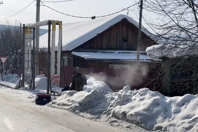 В Бодайбо после запуска резервного водовода воду вернули уже в 99 домов