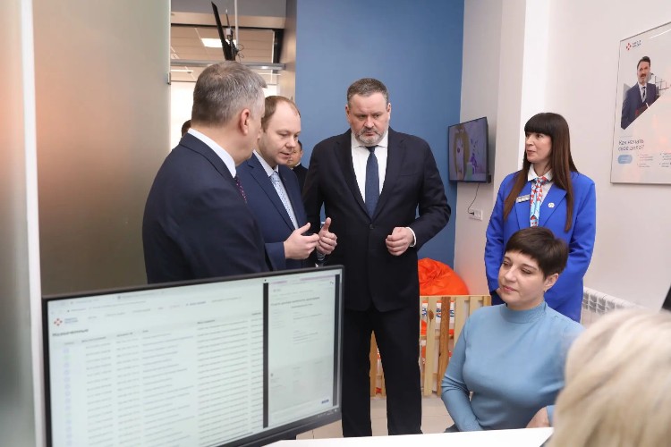 Глава Минтруда РФ оценил модернизацию службы занятости в Иркутской области