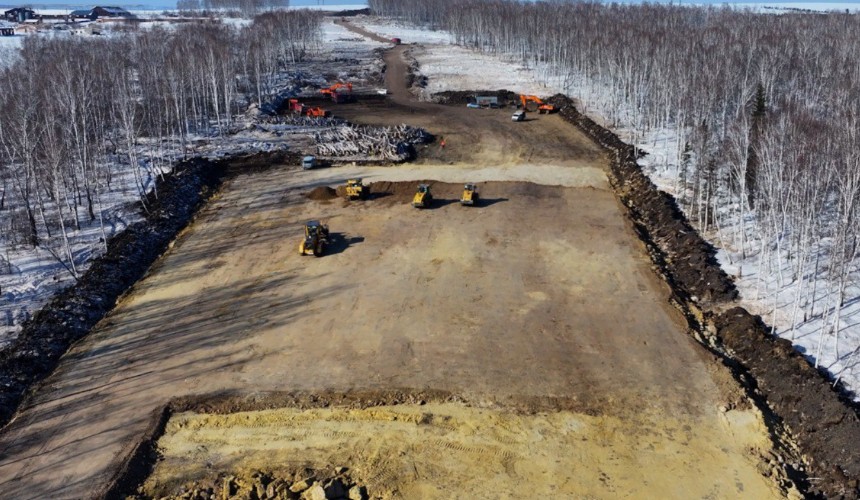 Вырубка леса началась на месте будущего транспортного обхода села Шерагул