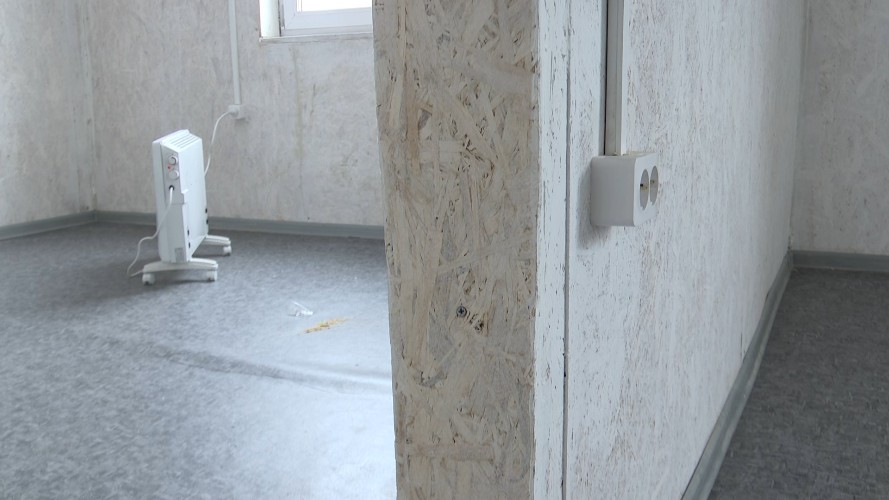 Многодетная семья из села Хомутово вернулась в свой дом после пожара