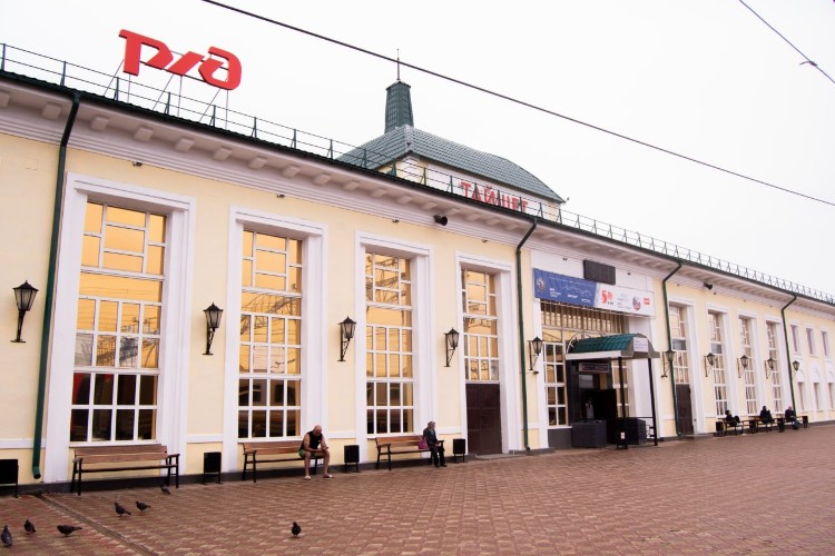 Экс-директор строительной фирмы украл 32 миллиона при ремонте железной дороги в Тайшете