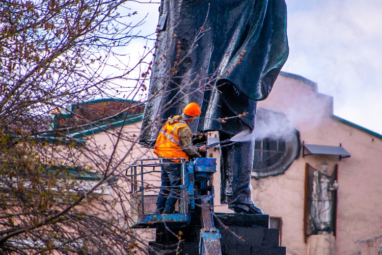 Общегородской субботник пройдёт в Иркутске 25 апреля