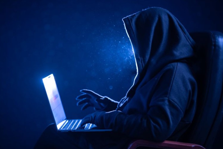 Больше 10 млн рублей за три дня телефонные мошенники выманили у жителей Иркутской области