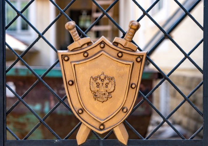Прокуратура через суд заставила банк выплатить 400 тысяч администрации Иркутского района