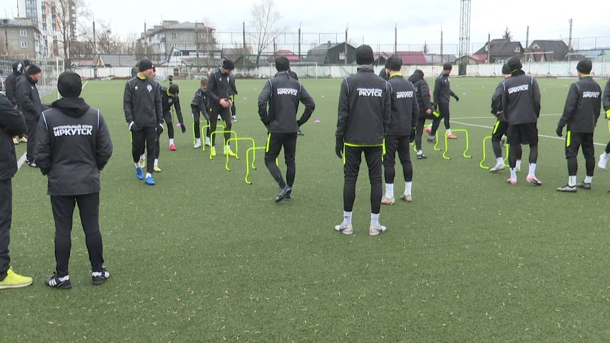 Футбольный клуб «Иркутск» на грани банкротства