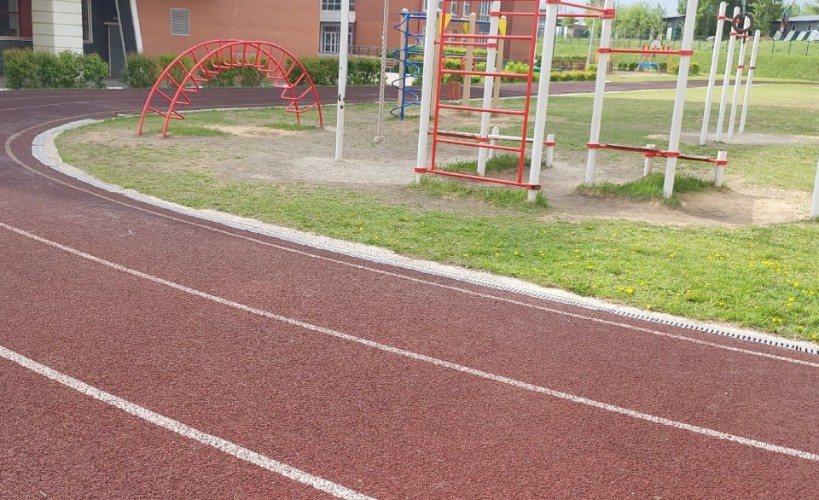 Семь спортплощадок и два хоккейных корта обновят в Иркутске к лету