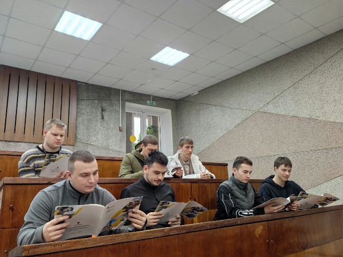 Студенты 1-3 курсов стали участниками кадрового марафона в Ангарске