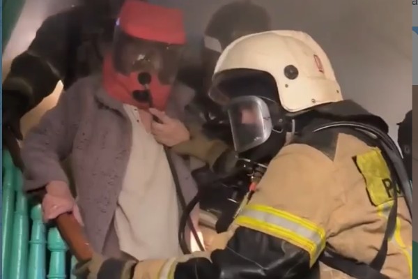25 человек спасли на пожарах за майские праздники в Приангарье