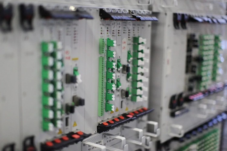 «Ростелеком» запустил интернет-магазин оборудования для операторов связи